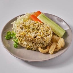 ข้าวผัดน้ำพริกหนุ่ม