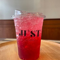 แดงโซดา-Red syrub fizzy