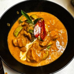 แกงเผ็ดไก่