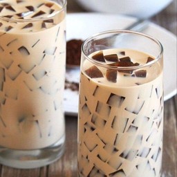 เฉาก๊วยนมสด