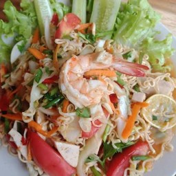 ยำมาม่าทะเล