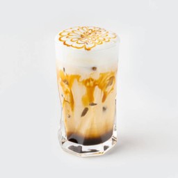 Iced Caramel Macchiato