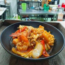 ทะเลผัดไข่เค็ม