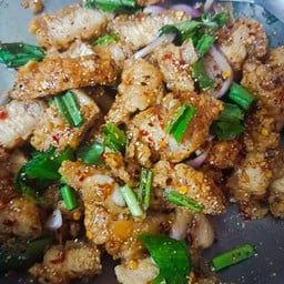 เลดี้ ตำปากแตก