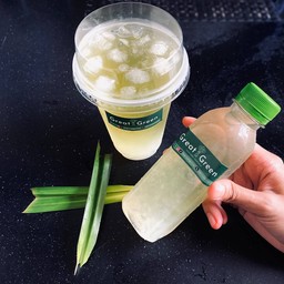 น้ำใบเตยหอมวุ้นมะพร้าว ขวด 250 mL