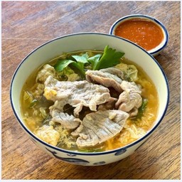 สุกี้น้ำ หมู