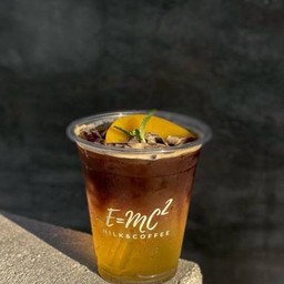 Black Peach Sparkling