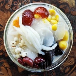 โบ๊ยเกี๊ยนมสด