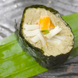 ซูชิหน้าคานิมิโซะ (Kani Miso Sushi)