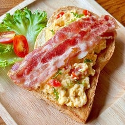 Scrambled Egg Bacon