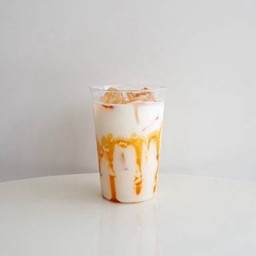 Iced caramel fresh milk