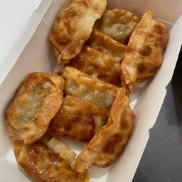 เกี๊ยวซ่าทอด ไส้หมู 10 ชิ้น