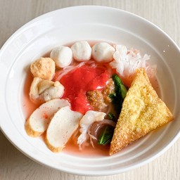 เย็นตาโฟลูกชิ้นปลาภูเก็ต