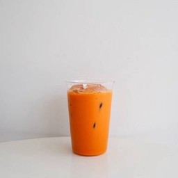 Thai milk tea