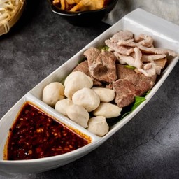 รวมลวกจิ้มเนื้อ สามแซ่บ