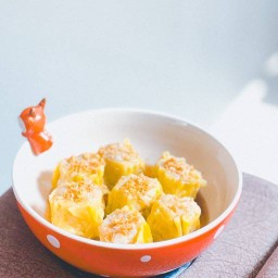 ไก่ต้มน้ำปลาสมุนไพร(กินแล้วรวย)