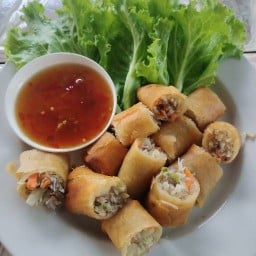 เปาะเปี๊ยะคุณทวด สกลนคร