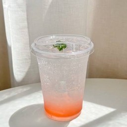 ลิ้นจี่โซดา-lychees Soda