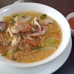 สุกี้น้ำไก่หมัก กุ้ง หมึก