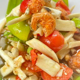 ตำไทยอดมะพร้าวอ่อน