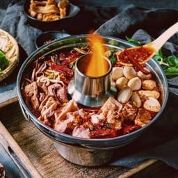 หม้อไฟหม่าล่า (เผ็ดร้อนแรง)