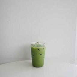 Iced matcha latte