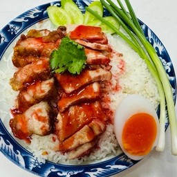 ข้าวหมูแดง+หมูกรอบ
