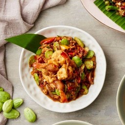 กุ้งกะปิผัดสะตอ