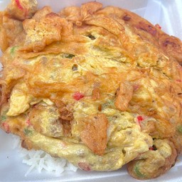 ข้าวไข่เจียวทรงเครื่อง