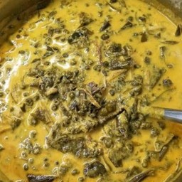 แกงขี้เหล็ก