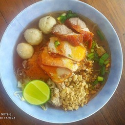 บะหมี่เกี๊ยว ต้มยำ