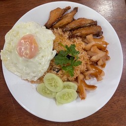 ข้าวผัดอเมริกัน