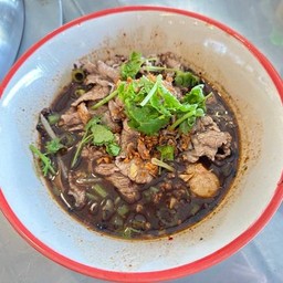 เกาเหลาหมูสันคอสไลด์