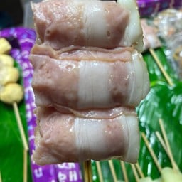 เบคอนพันไส้กรอก