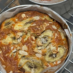 เค้กกล้วยหอมครีมชีสธัญพืช แบบ2 ปอนด์ สั่งล่วงหน้าไม่มีพร้อมส่งน้า