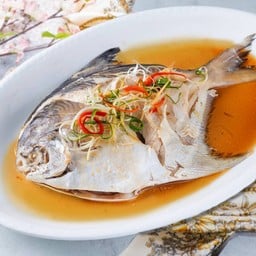 ปลาจาระเม็ดนึ่งซีอิ้ว