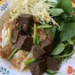 ขนมจีนน้ำยาป่า