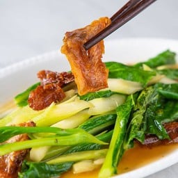 คะน้าฮ่องกง ผัดปลาตาเดียว (ทีโป้ว)