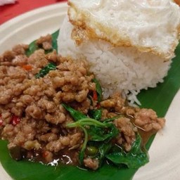 กระเพราหมู