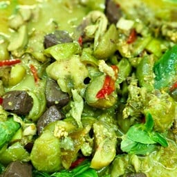 เจ้แจ๋วโภชนา  กาดศรีคำ อาหารไทย-พื้นเมือง