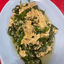 ตำลึงผัดไข่