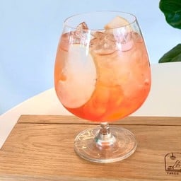 สปาร์กลิง บลอสซั่ม