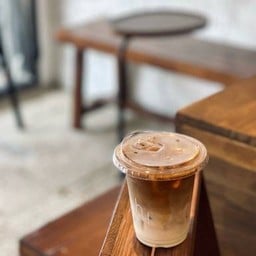 Salted caramel latte