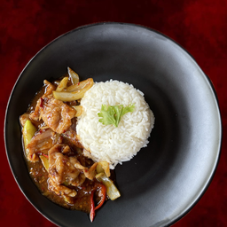 ผัดพริกเผาราดข้าว