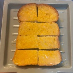 ขนมปังแผ่น นึ่ง เนย นุ่มๆ