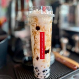 นมสด ยีราฟปั่น