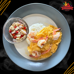 ข้าวไข่ข้นกุ้ง - Creamy Scrambled Eggs with Shrimp on Rice
