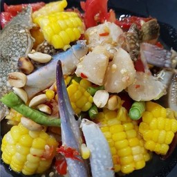 ตำข้าวโพดปูม้า