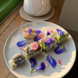 สลัดโรส พลานท์บี