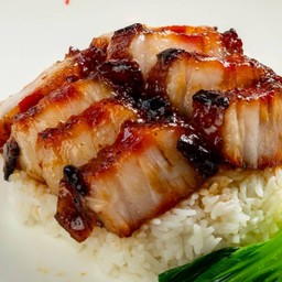 ข้าวหน้าหมูแดงส่วนท้อง